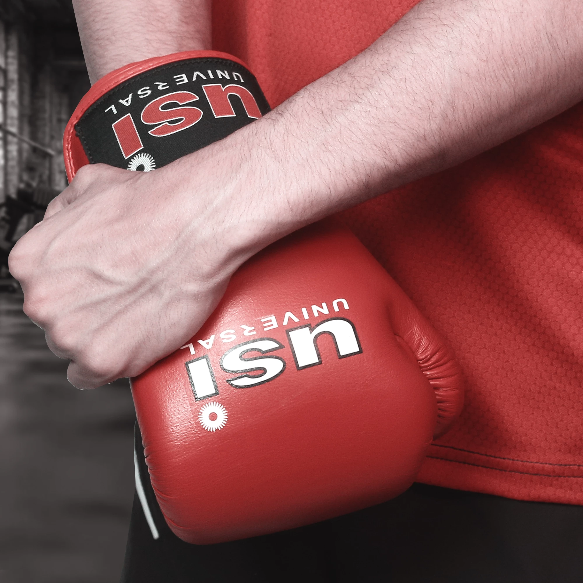 609MT1 MUAY THAI GLOVES RED_006 copy